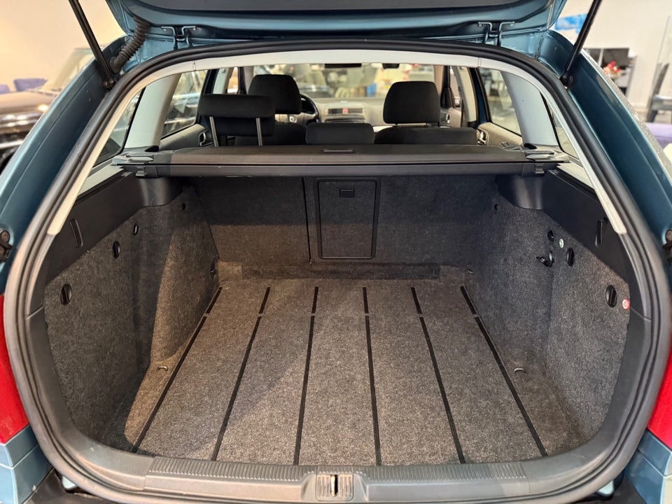 Skoda Octavia 2,0 TDi Ambiente 5d