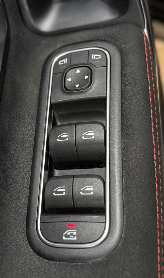 Mercedes A250 e 1,3 AMG Line aut. 5d