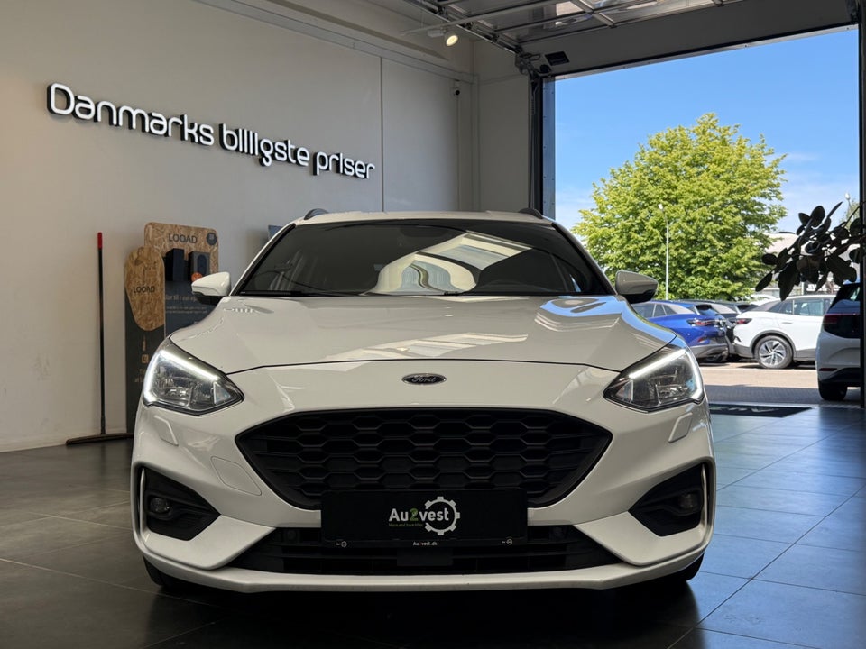 Ford Focus 1,0 EcoBoost mHEV ST-Line stc. 5d