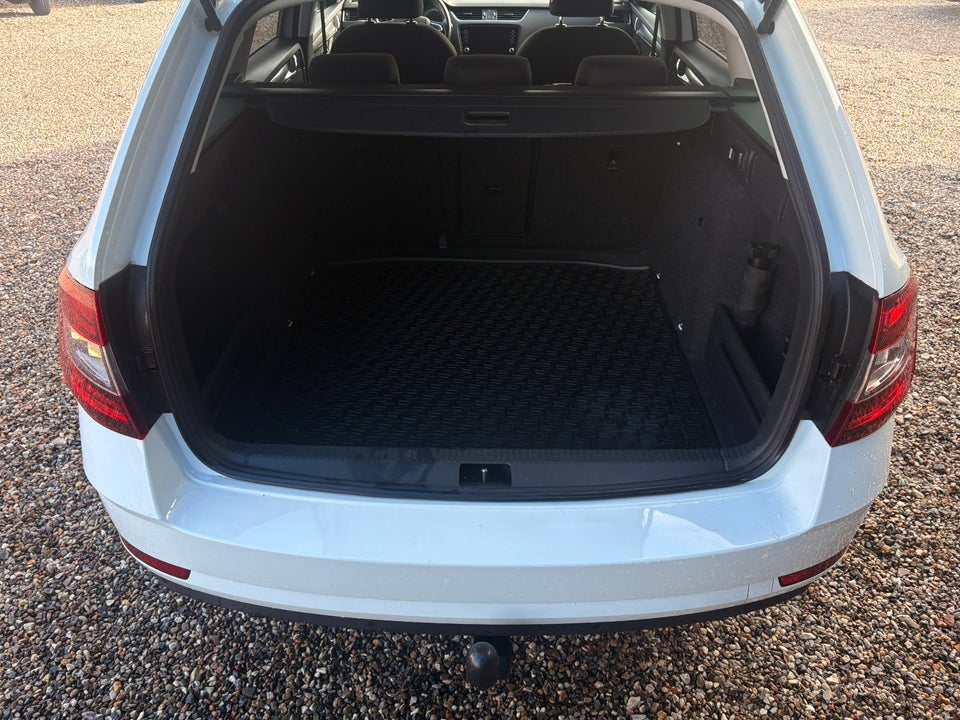 Skoda Octavia 1,4 TSi 150 Style Combi 5d