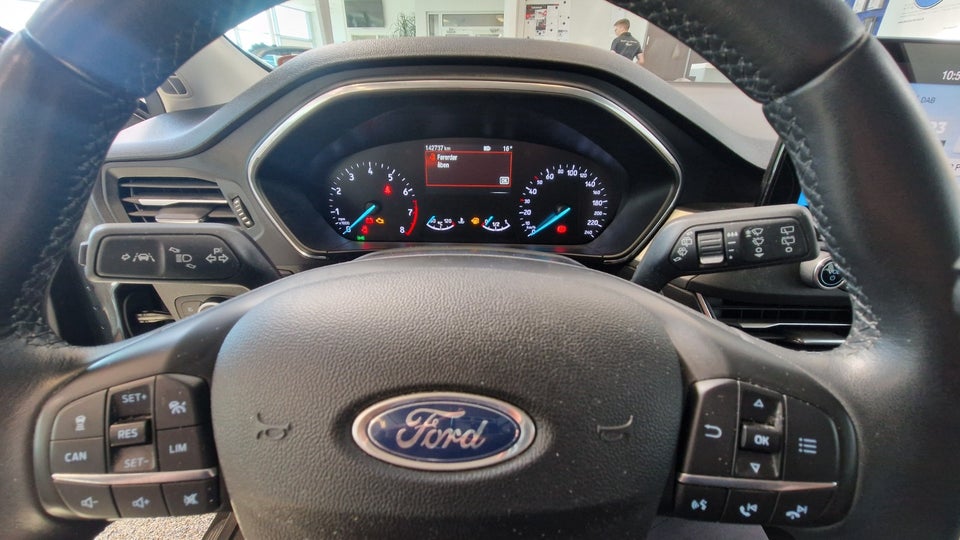 Ford Focus 1,0 EcoBoost Titanium stc. 5d