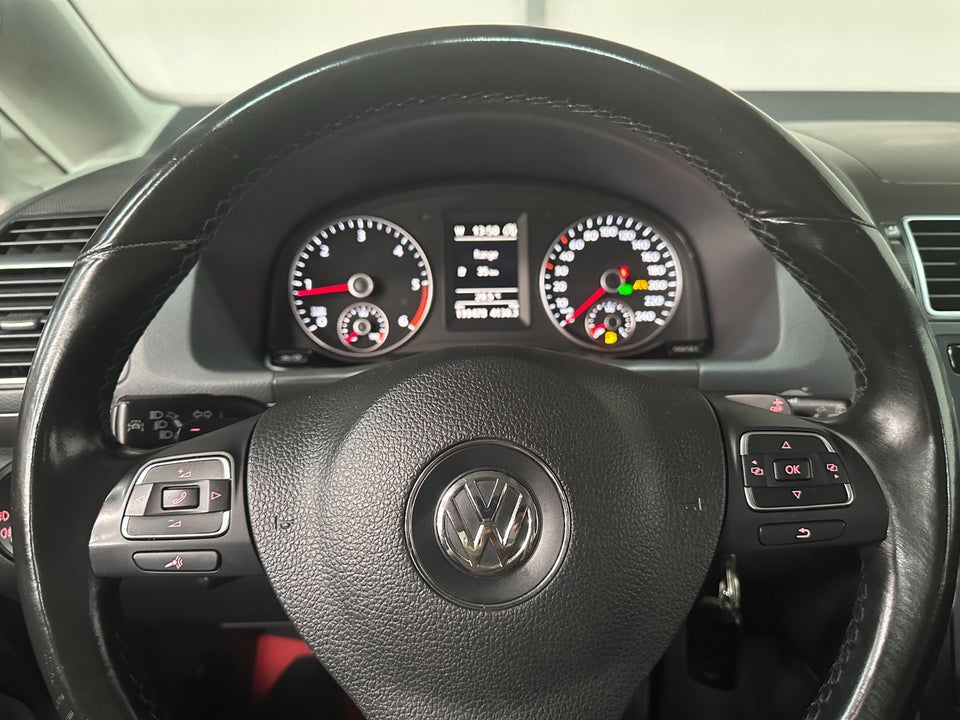 VW Touran 1,6 TDi 105 Comfortline DSG BMT 5d