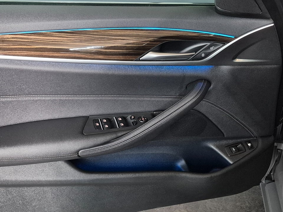 BMW 530e 2,0 Touring Sport Line aut. 5d