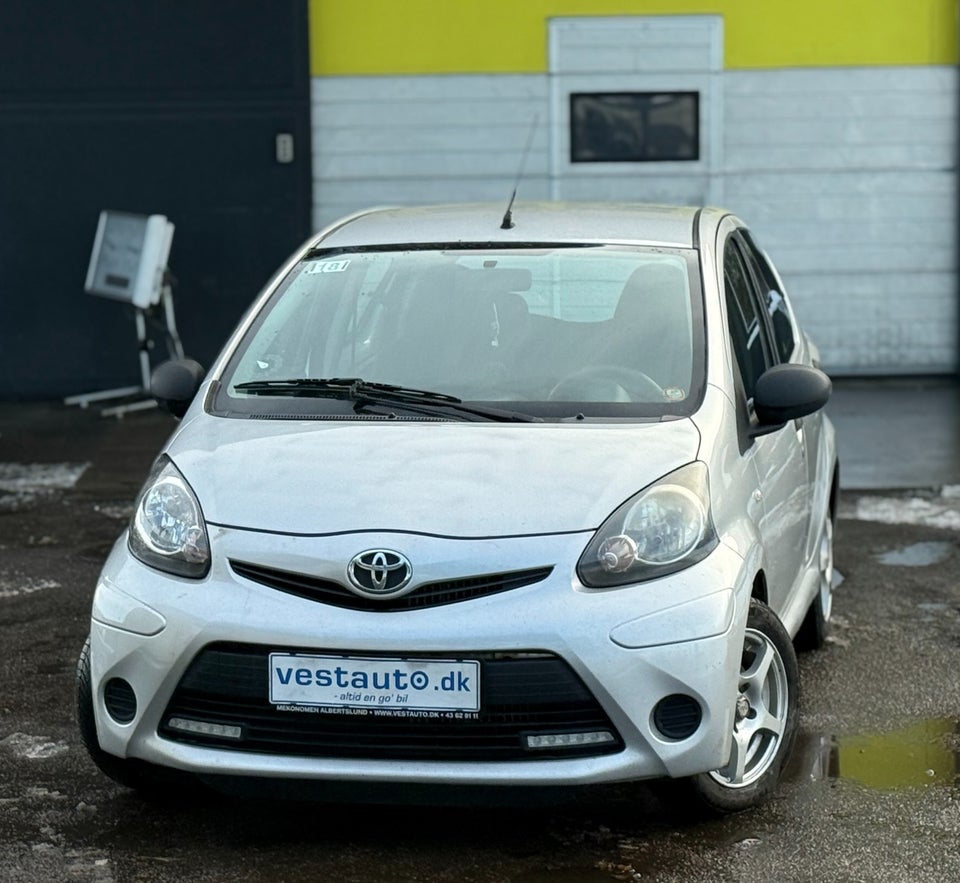 Toyota Aygo 1,0 VVT-i T1 5d