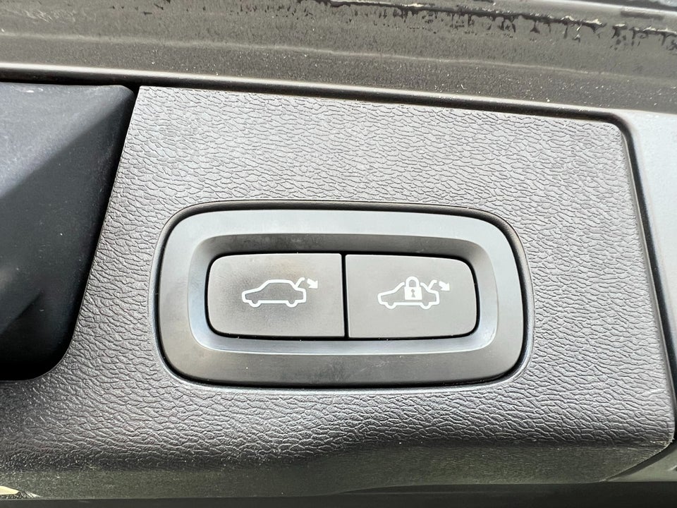 Volvo XC60 2,0 D4 190 Inscription aut. 5d