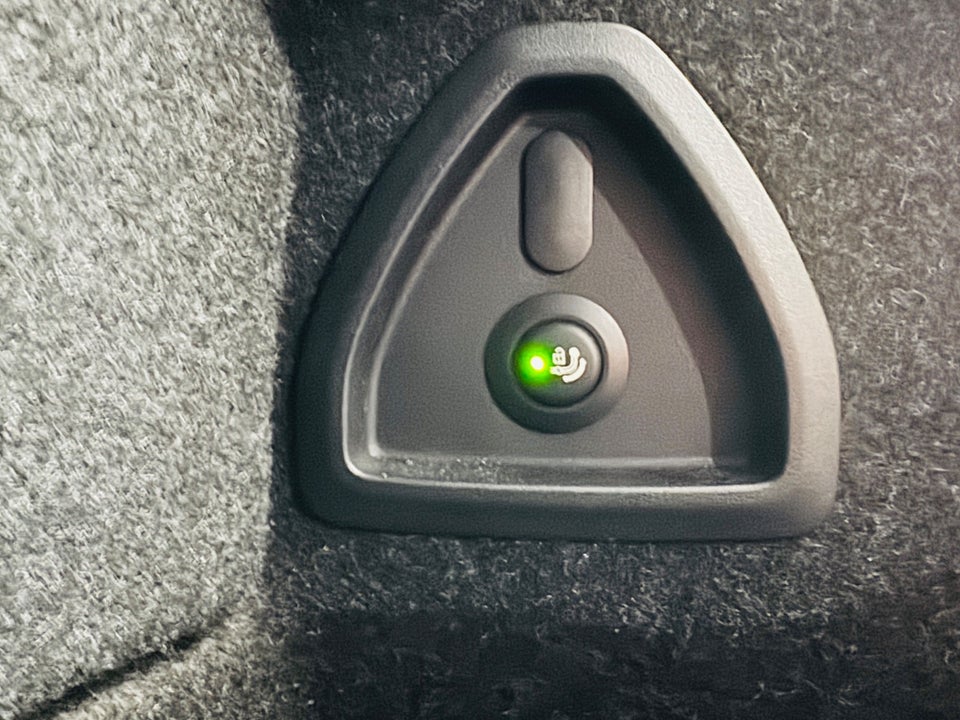 BMW i5 eDrive40 M-Sport 4d