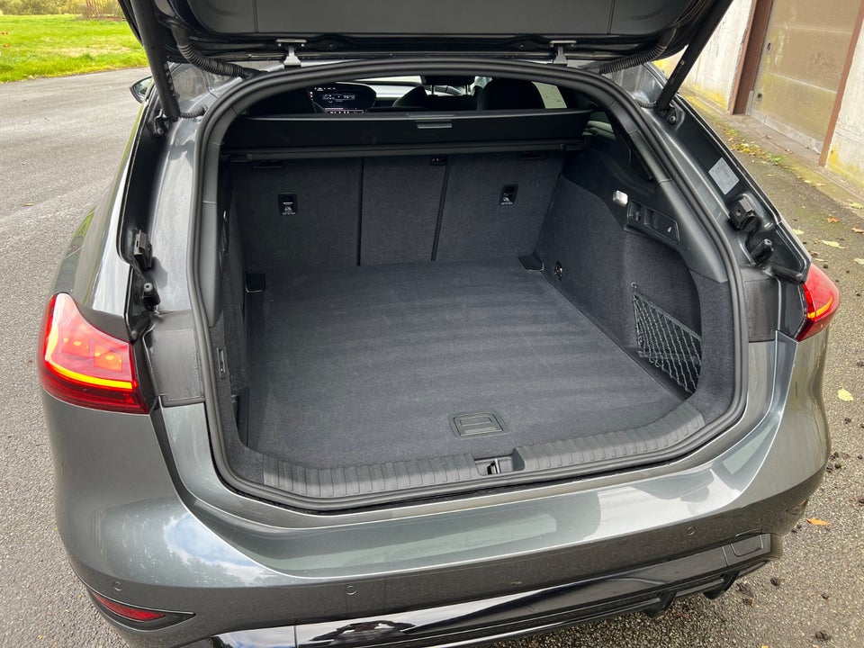 Audi A6 e-tron S-line pro performance Avant 5d