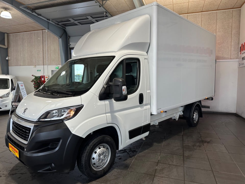 Peugeot Boxer 335 2,2 BlueHDi 140 L3 Plus Alukasse m/lift 2d