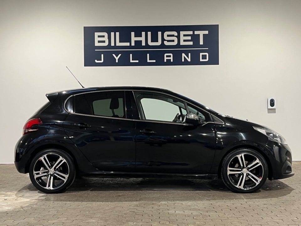 Peugeot 208 1,6 BlueHDi 100 Allure 5d