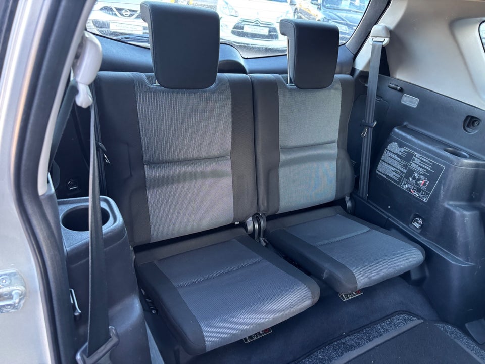 Toyota Verso 1,8 Terra 7prs 5d