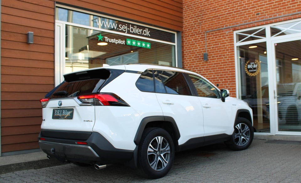 Toyota RAV4 2,5 Hybrid H3 Comfort MDS 5d