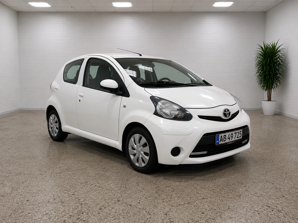 Toyota Aygo 1,0 VVT-i T1 5d