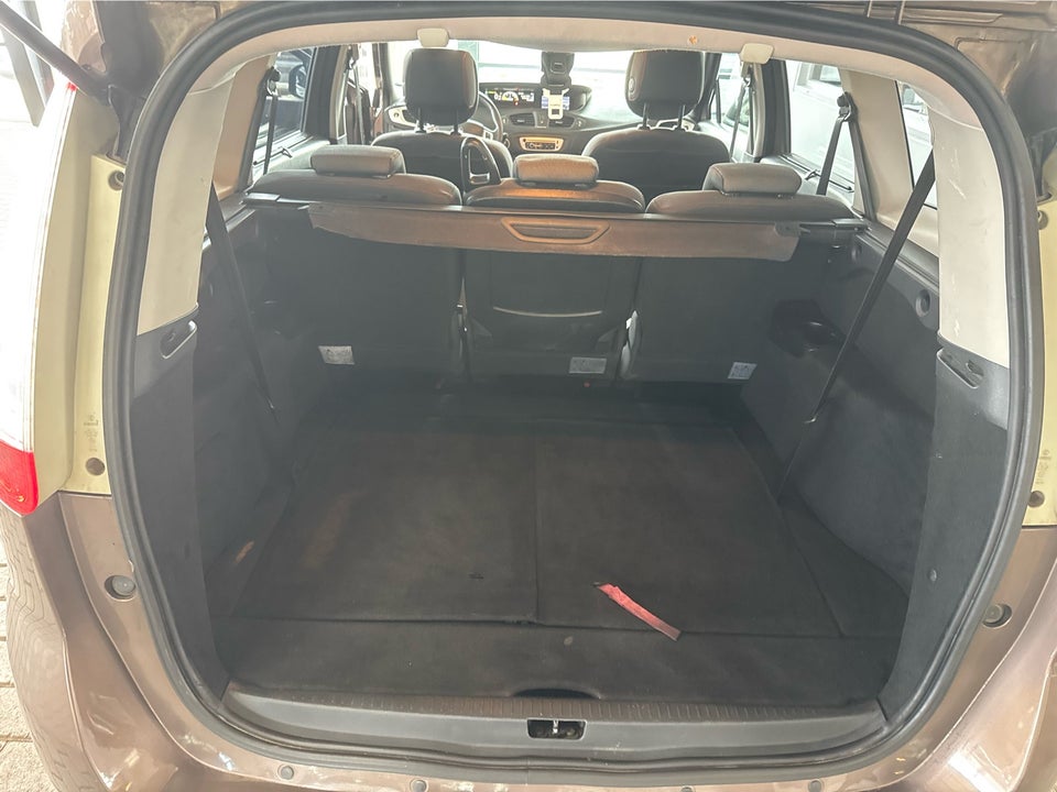Renault Grand Scenic III 1,6 dCi 130 Expression 7prs 5d