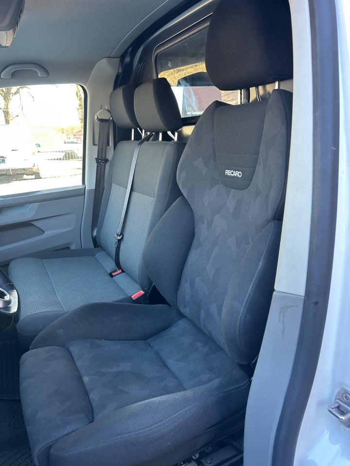 VW Transporter 2,0 TDi 150 Kassevogn DSG 4Motion lang