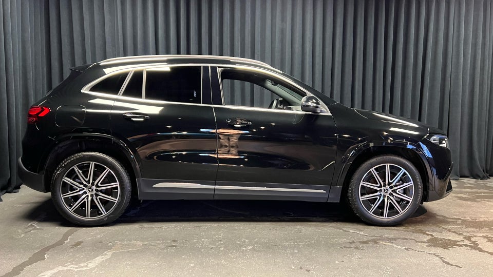 Mercedes EQA250+ AMG Advance 5d