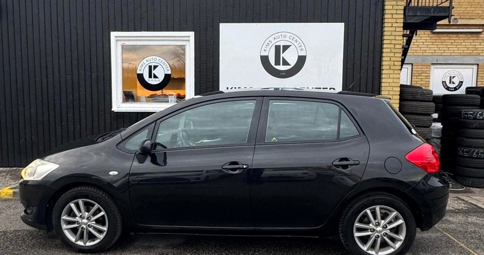 Toyota Auris 1,6 Luna+ M/M 5d