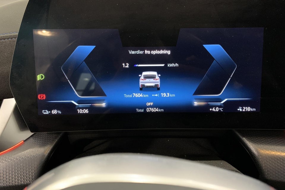 BMW iX2 eDrive20 M-Sport 5d