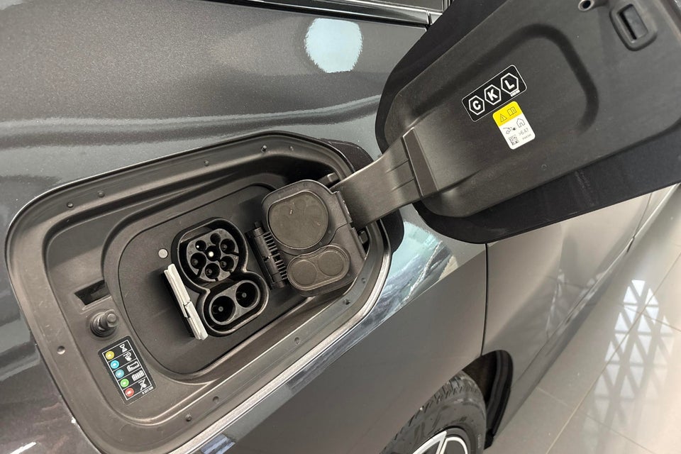 BMW iX xDrive40 Fully Charged 5d