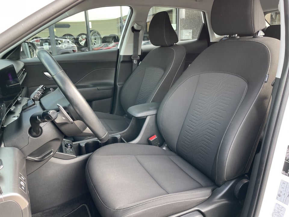 Hyundai Kona 65 EV Essential 5d