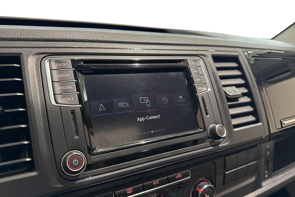 VW Transporter 2,0 TDi 204 Kassevogn DSG kort