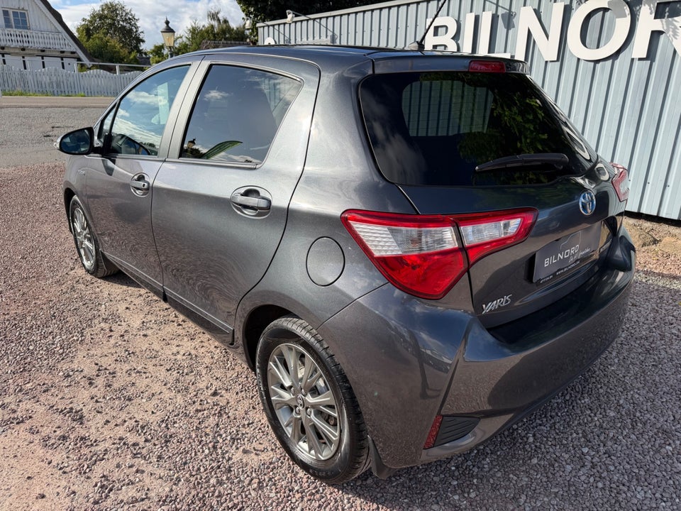 Toyota Yaris 1,5 Hybrid H2 Premium e-CVT 5d