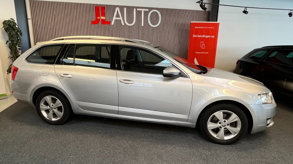 Skoda Octavia 1,4 TSi 140 Elegance Combi 5d