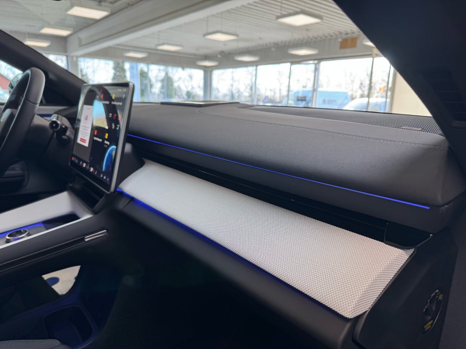 Polestar 4 Long Range AWD 5d