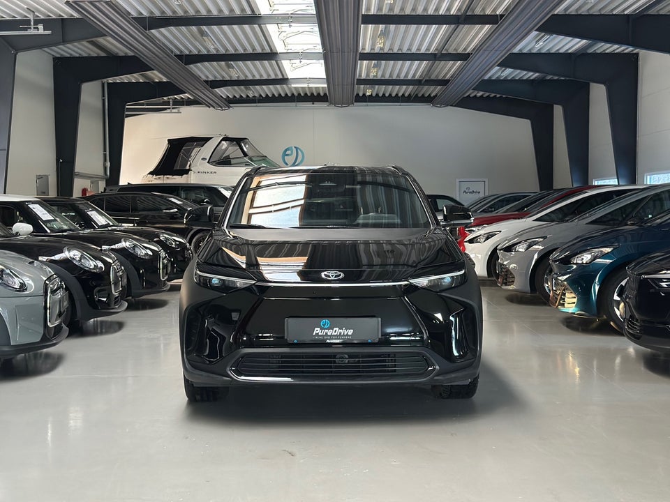 Toyota bZ4X Active 5d