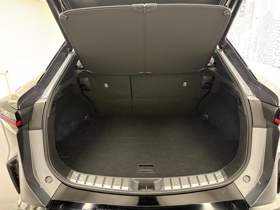 Lexus RZ300e Luxury 5d