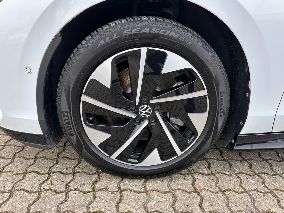 VW ID.7 77 Pro Tourer 5d