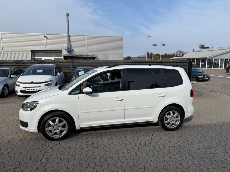 VW Touran 2,0 TDi 140 Comfortline DSG BMT 7prs 5d