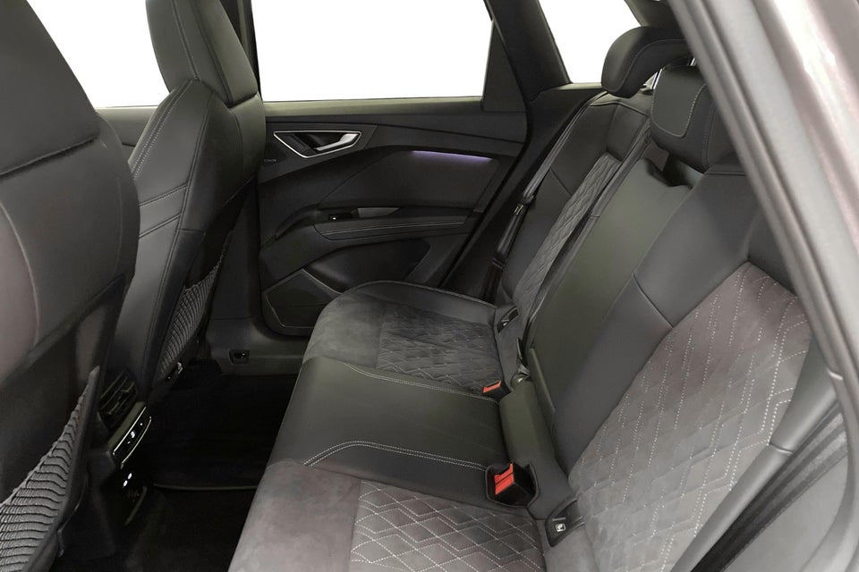 Audi Q4 e-tron 45 S-line Edition 5d