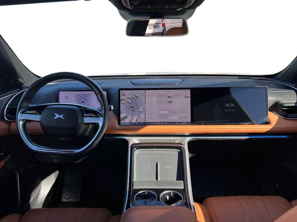 Xpeng G9 Standard Range 5d