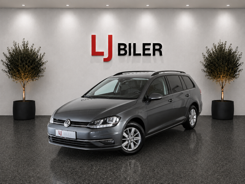 VW Golf VII 1,6 TDi 115 Comfortline Variant DSG 5d