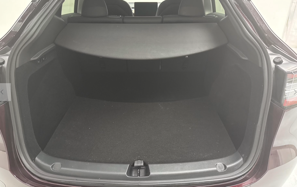 Tesla Model Y RWD 5d