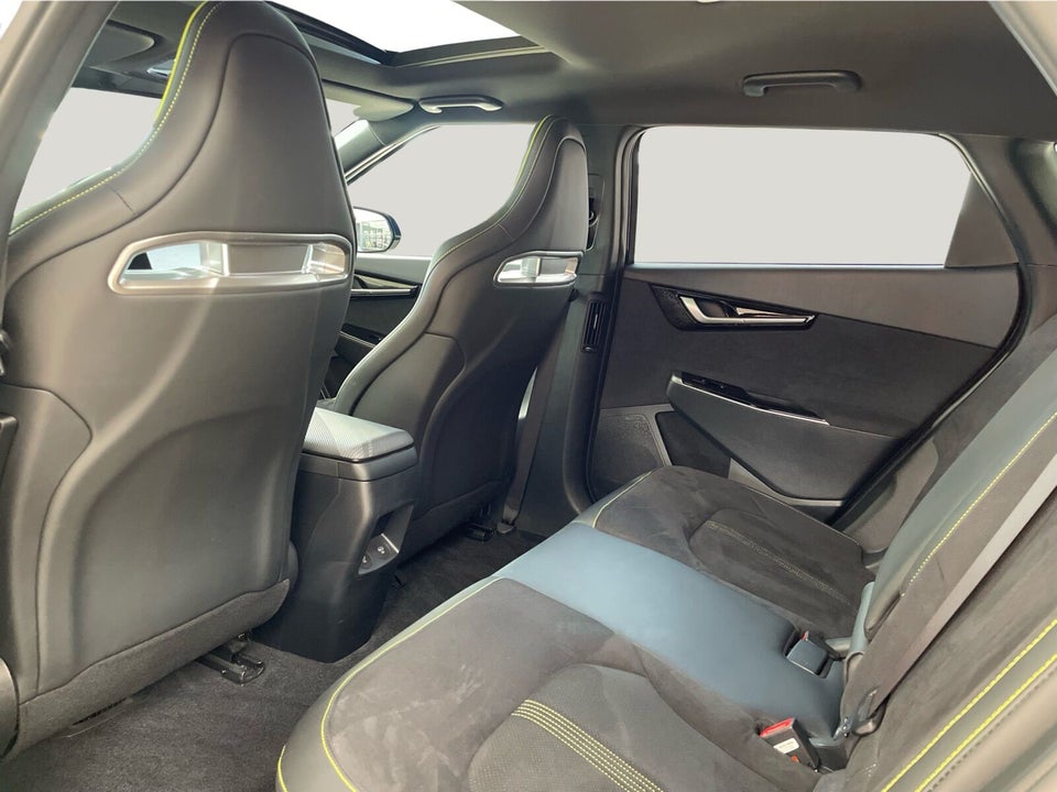 Kia EV6 77 GT Performance AWD 5d