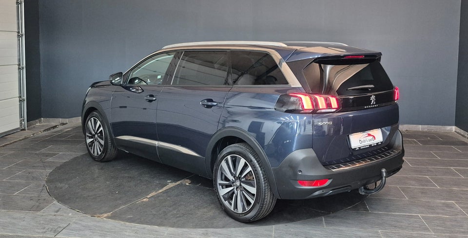 Peugeot 5008 1,2 PureTech 130 Allure 7prs 5d