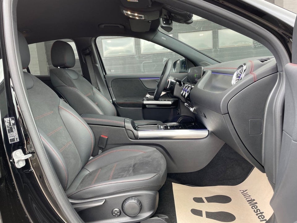 Mercedes EQA350 AMG Line 4Matic 5d