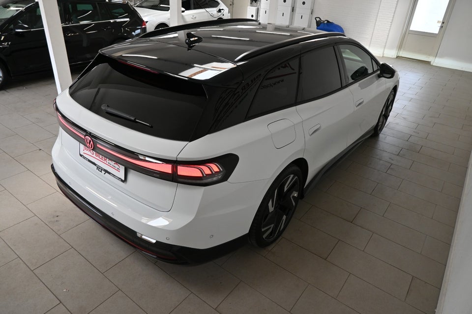 VW ID.7 86 Style S Tourer 5d