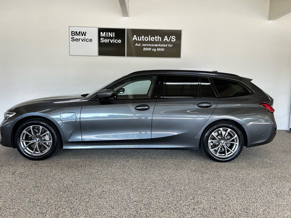 BMW 330e 2,0 Touring Sport Line aut. 5d