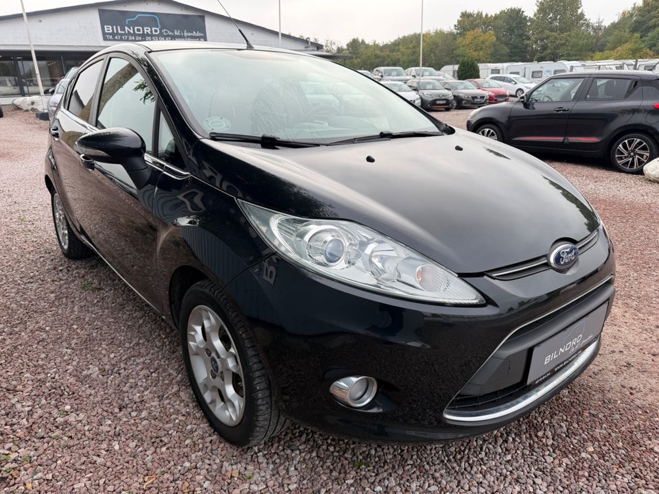 Ford Fiesta 1,25 82 Titanium 5d
