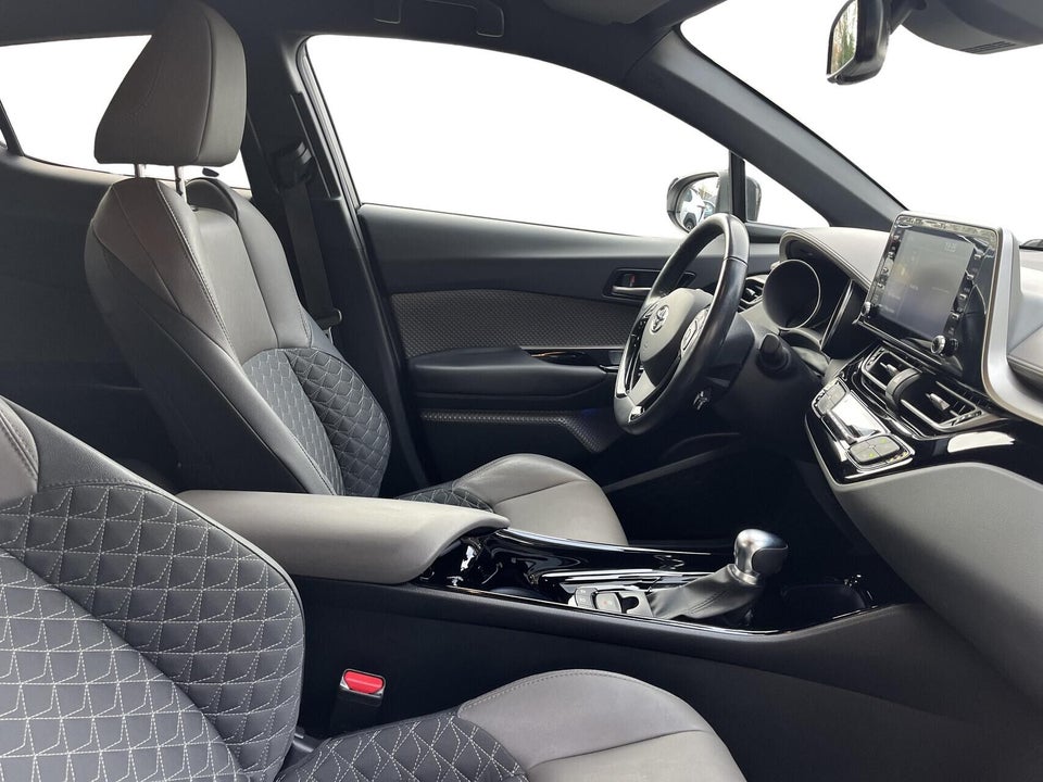 Toyota C-HR 1,8 Hybrid C-HIC CVT 5d