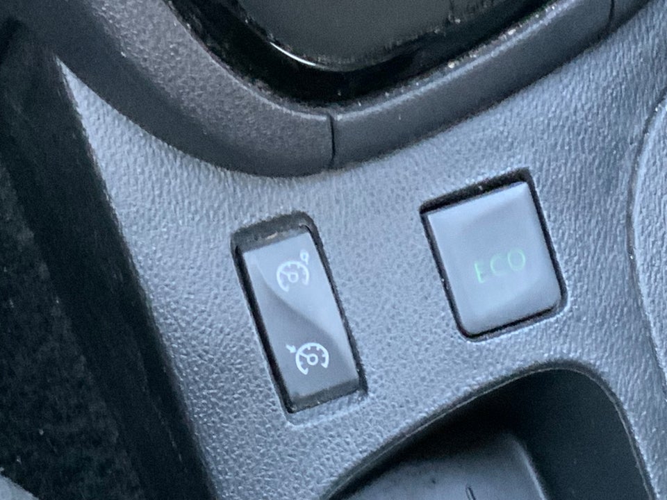 Renault Clio IV 0,9 TCe 90 Limited Sport Tourer 5d