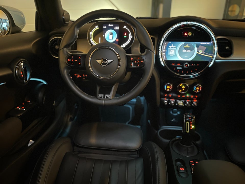 MINI Cooper SE Yours Trim 3d