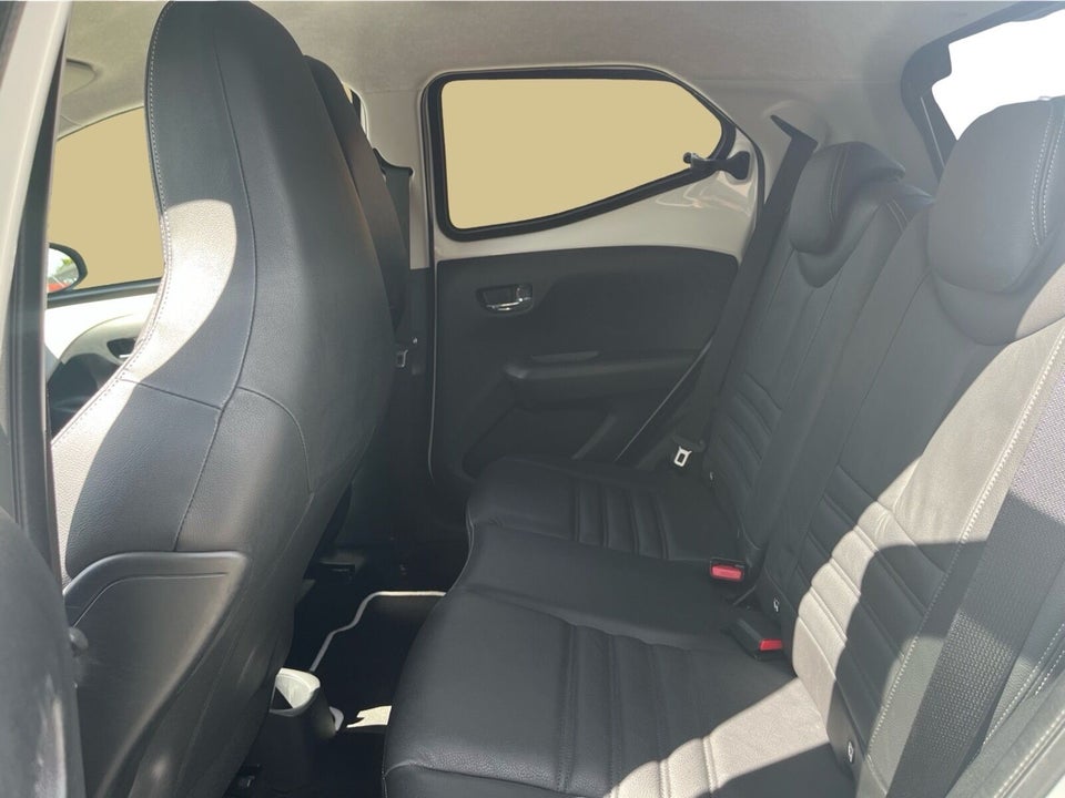 Toyota Aygo 1,0 VVT-i x-cellence 5d