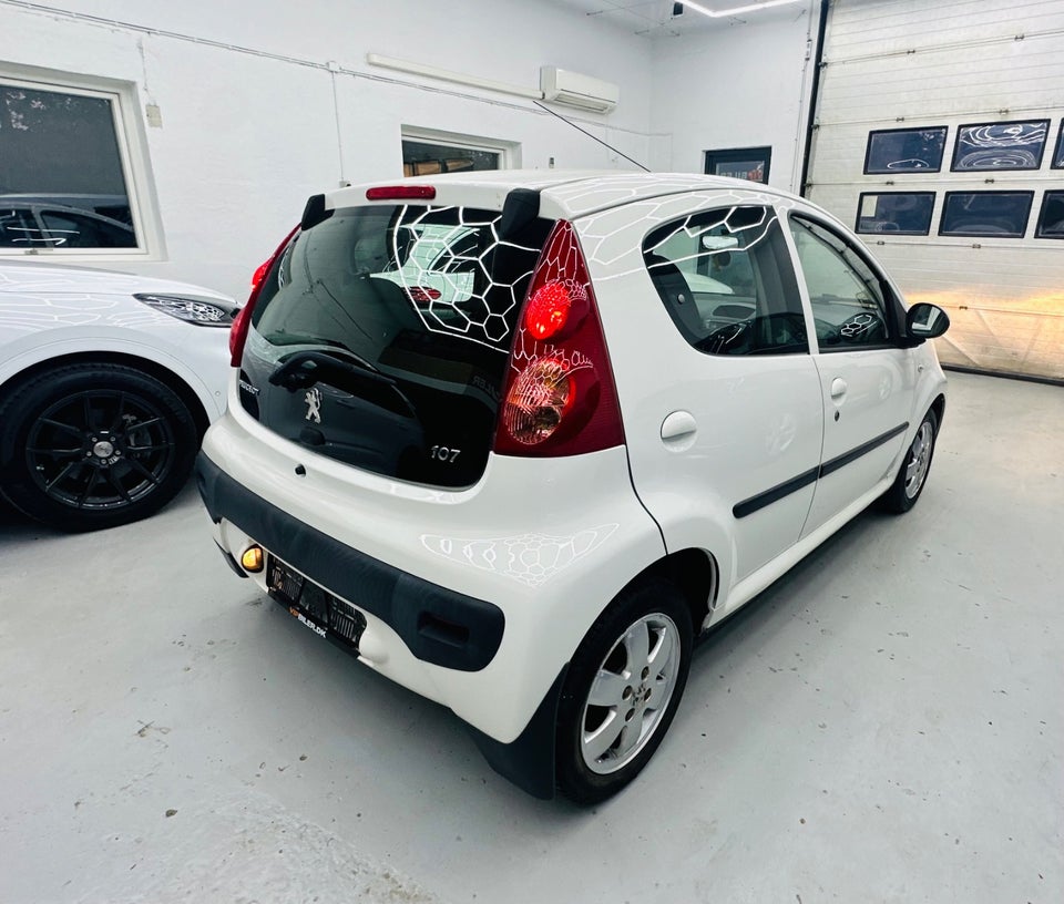 Peugeot 107 1,0 Comfort 5d
