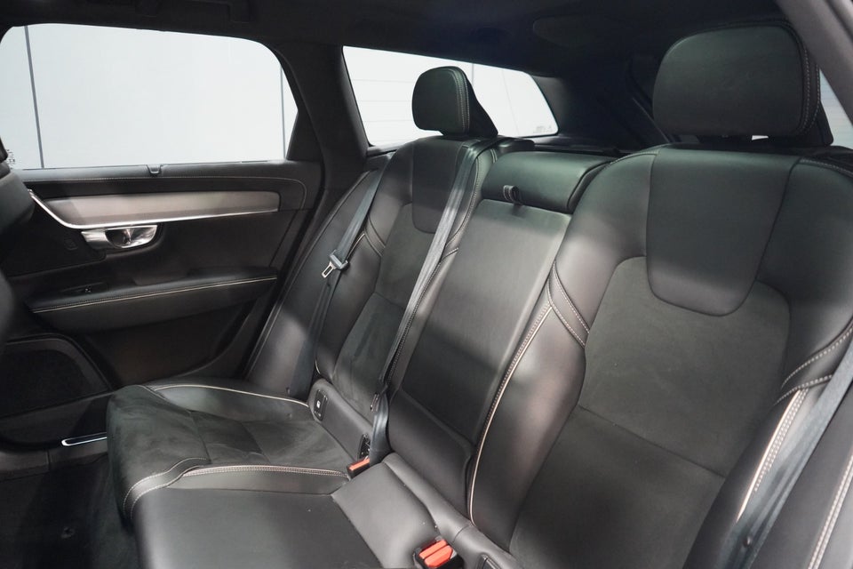 Volvo V90 2,0 T6 ReCharge R-Design aut. AWD 5d
