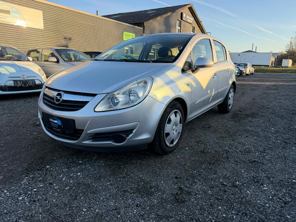 Opel Corsa 1,4 16V Enjoy 5d