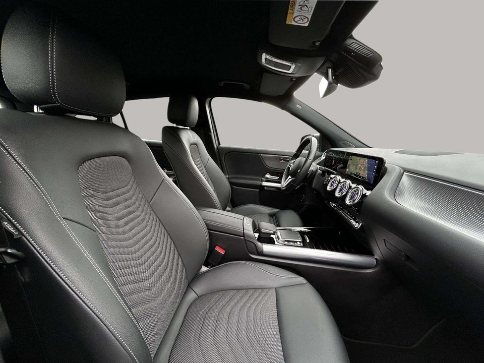 Mercedes EQA250+ Progressive 5d