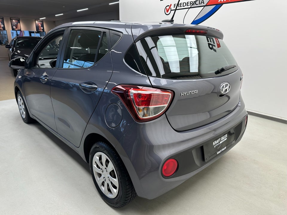 Hyundai i10 1,0 Touch 5d